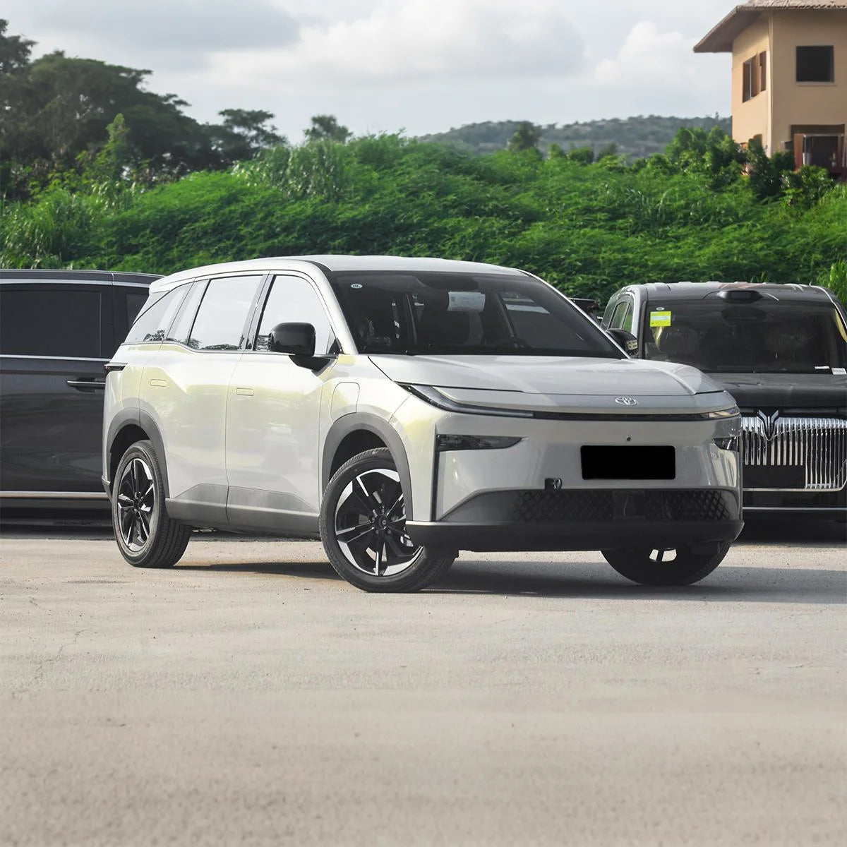 Services d'exportation de SUV compacts GAC Toyota BZ3X