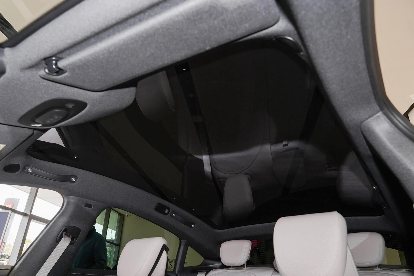 2024 Xiaomi SU7 Electric Sedan