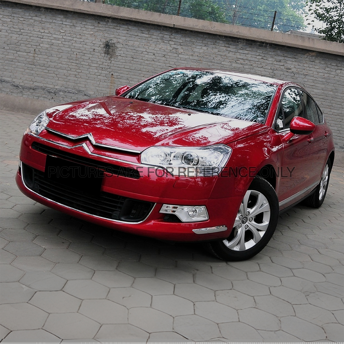 Dongfeng Citroën Manual Deluxe, Red, registered on December 26, 2012.