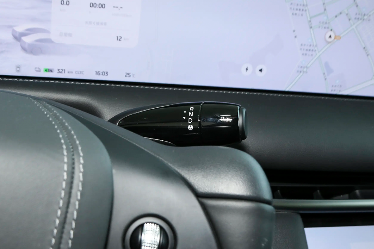 2024 IM L7 Electric Sedan