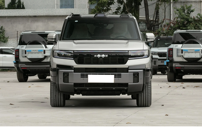 2025 Leopard 8 SUV Hybrid Car — BFHC Auto Export