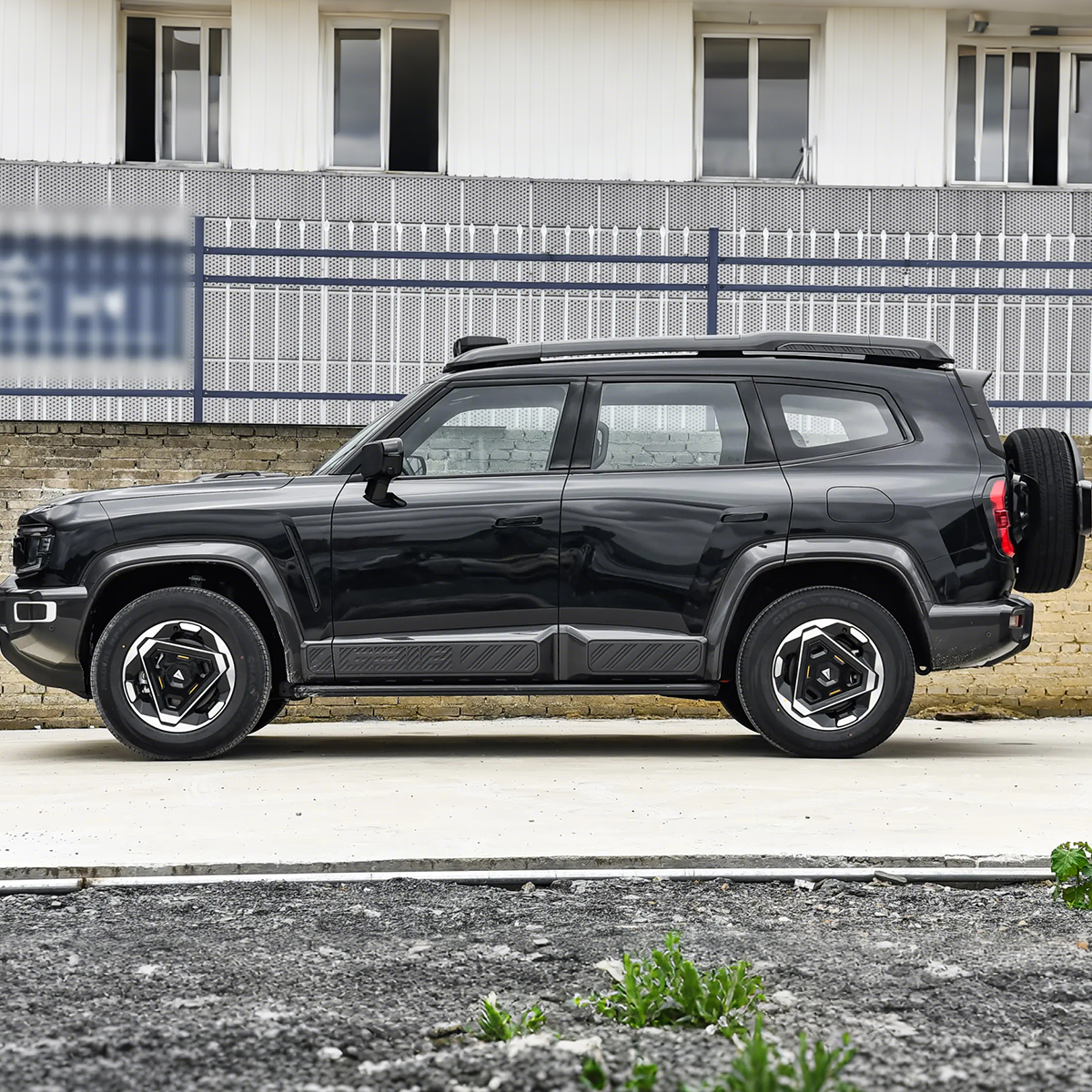 2025 Deepal G318 Hybrid SUV