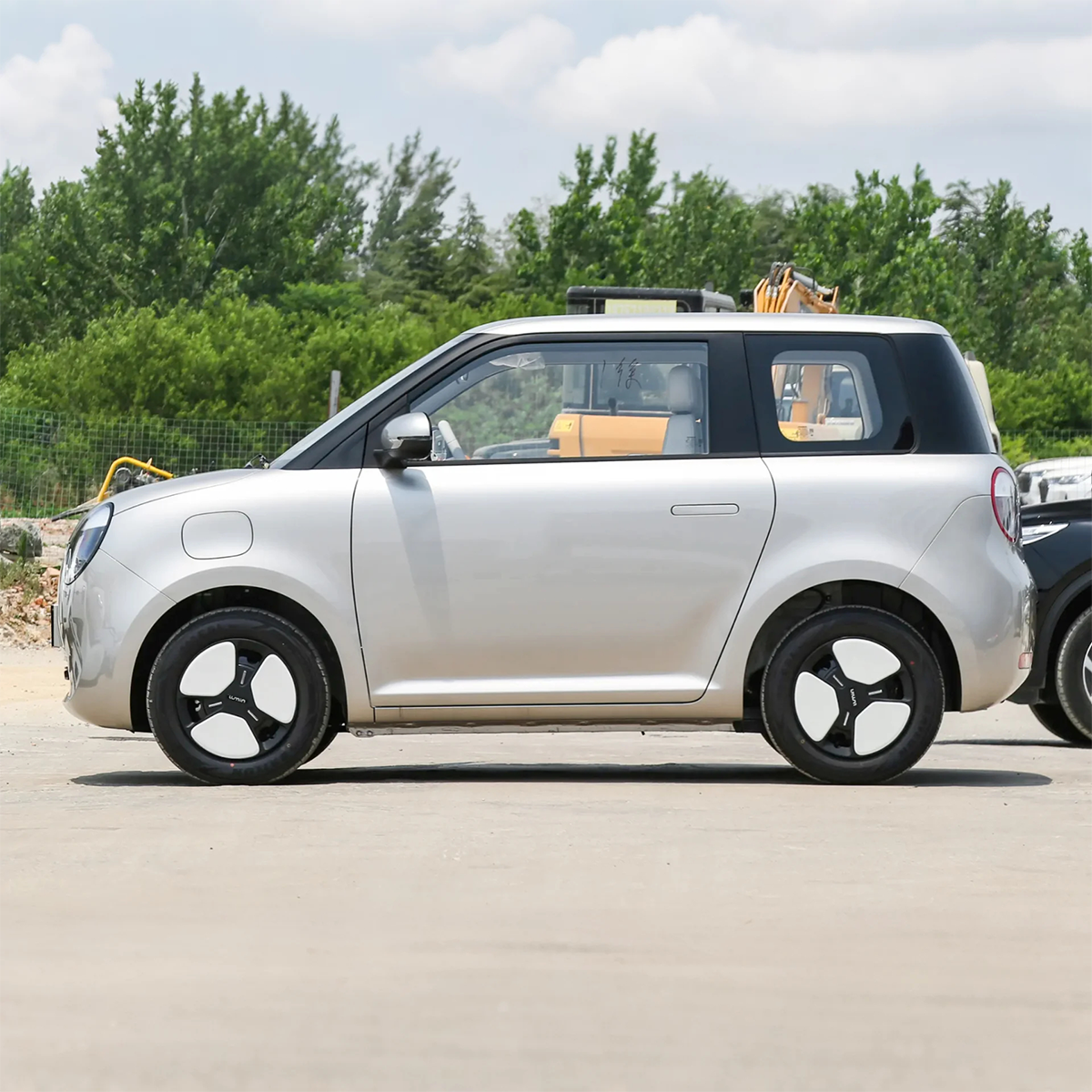 Changan Lumin Electirc Mini Car