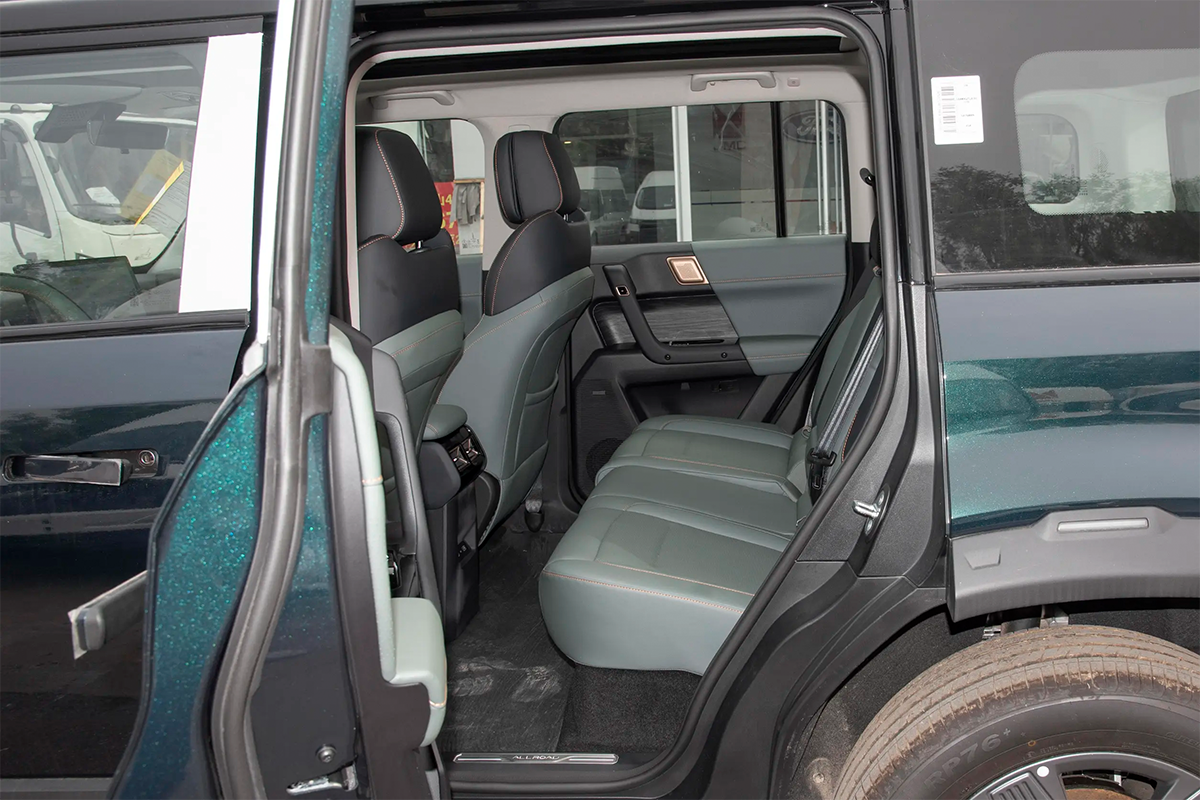 2024 iCAR 03 Electric SUV— BFHC Auto Export