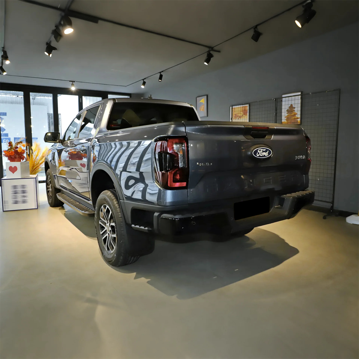 Ranger Medium Pickup Gasoline Car