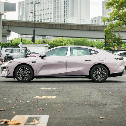 2025 Galaxy E8 Electric Sedan