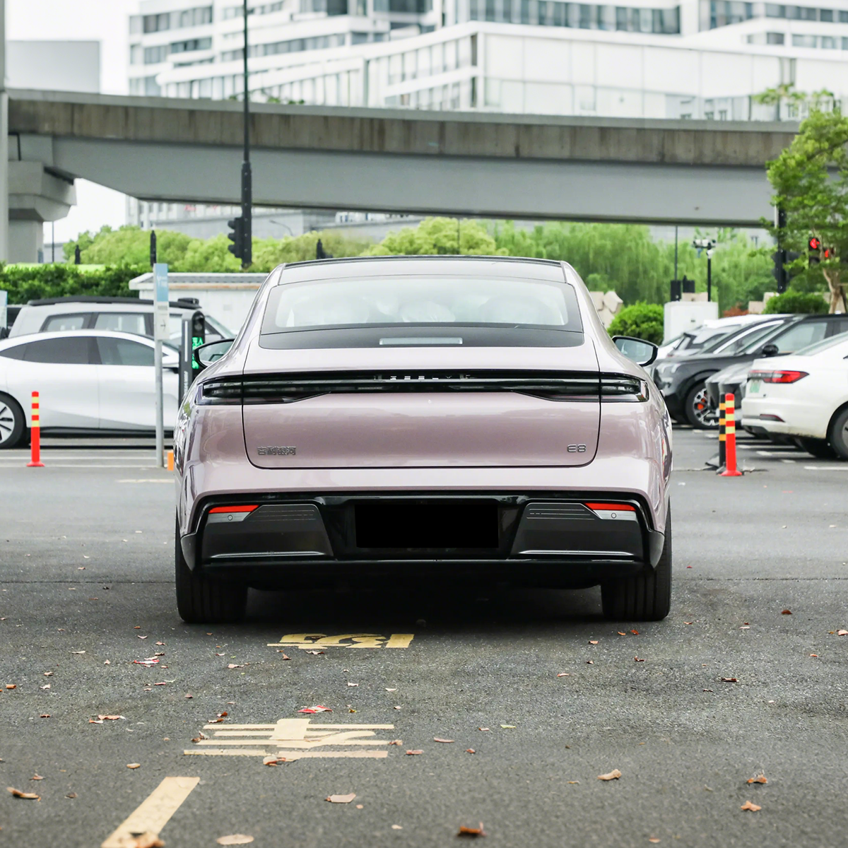 2025 Galaxy E8 Electric Sedan