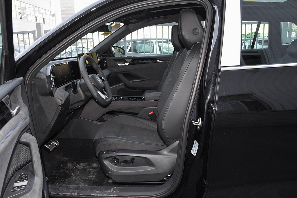 2026 Tiguan L Gasoline SUV— BFHC Auto Export