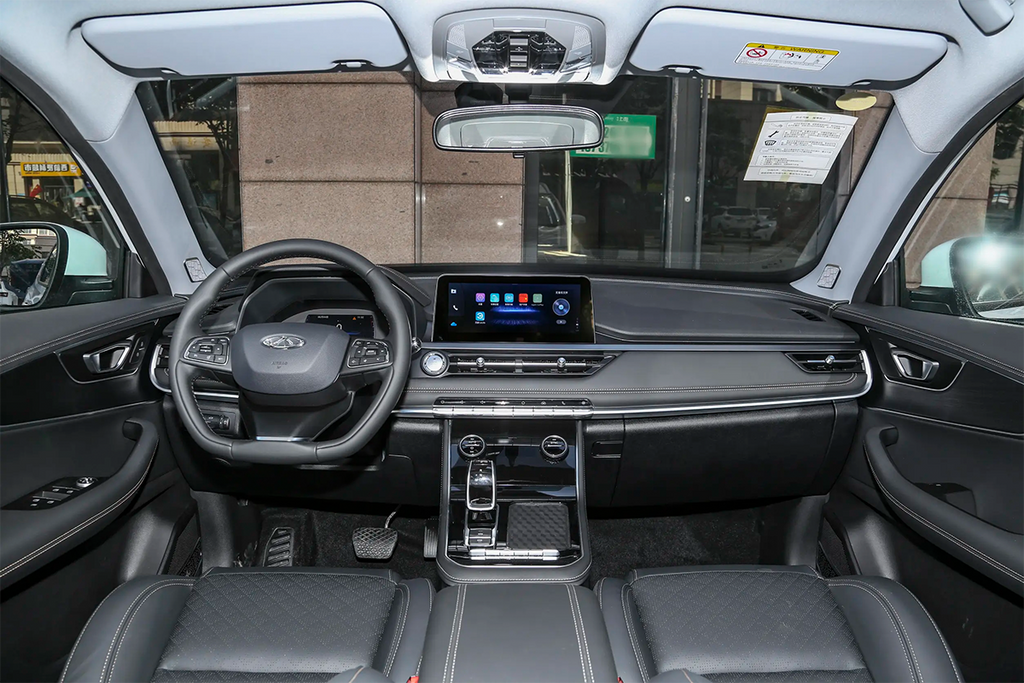 2025 Tiggo 8 Gasoline SUV— BFHC Auto Export