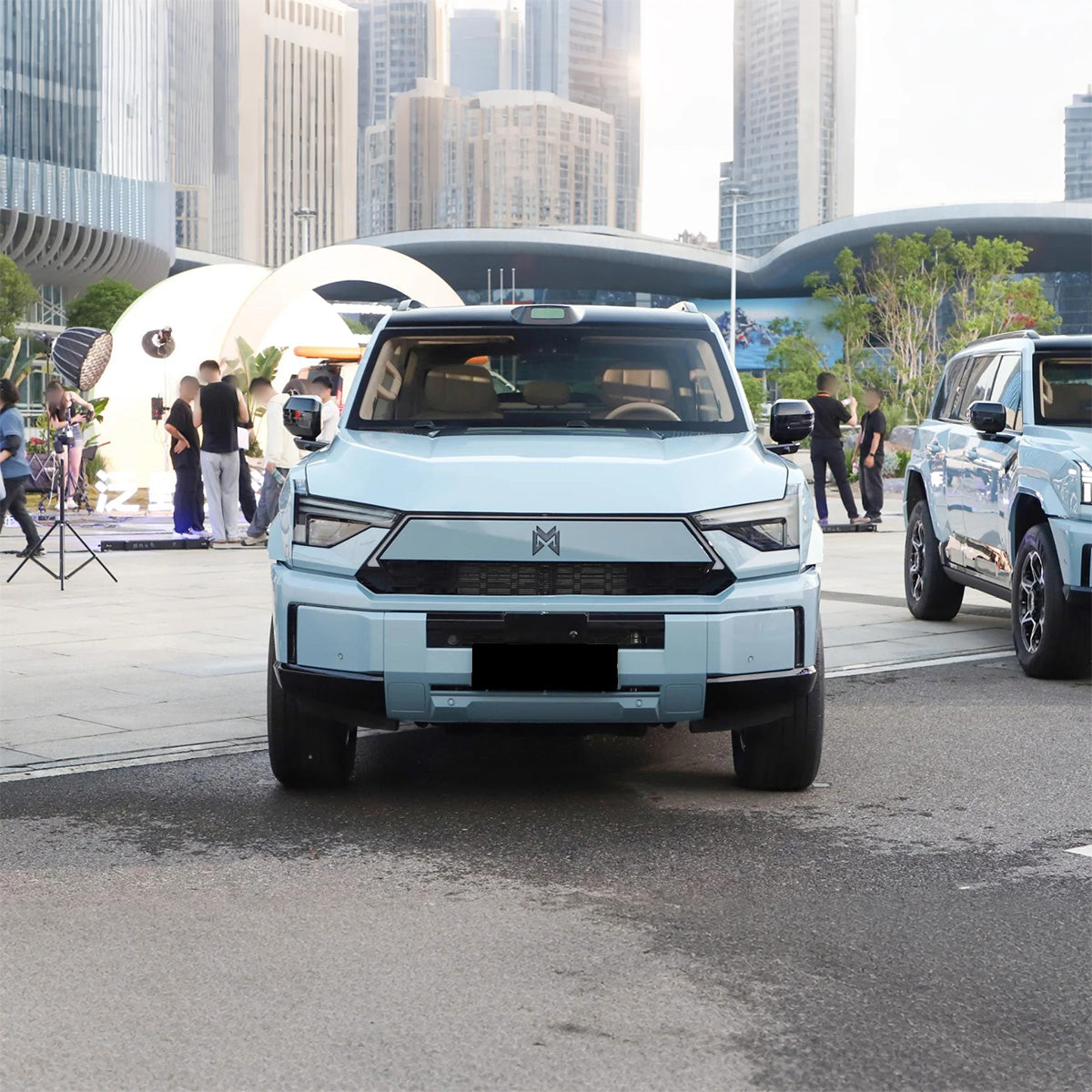 2025 Mhero 817 Hybrid SUV