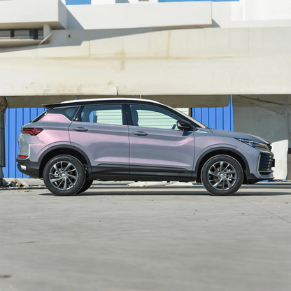 Services d'exportation de petits SUV Geely Coolray