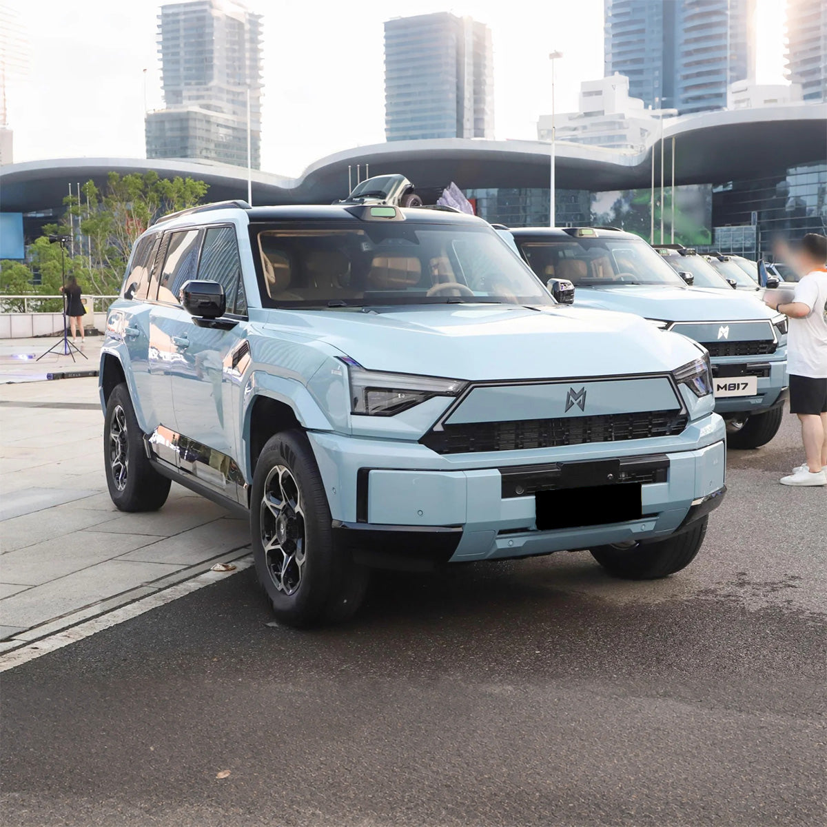 2025 Mhero 817 Hybrid SUV