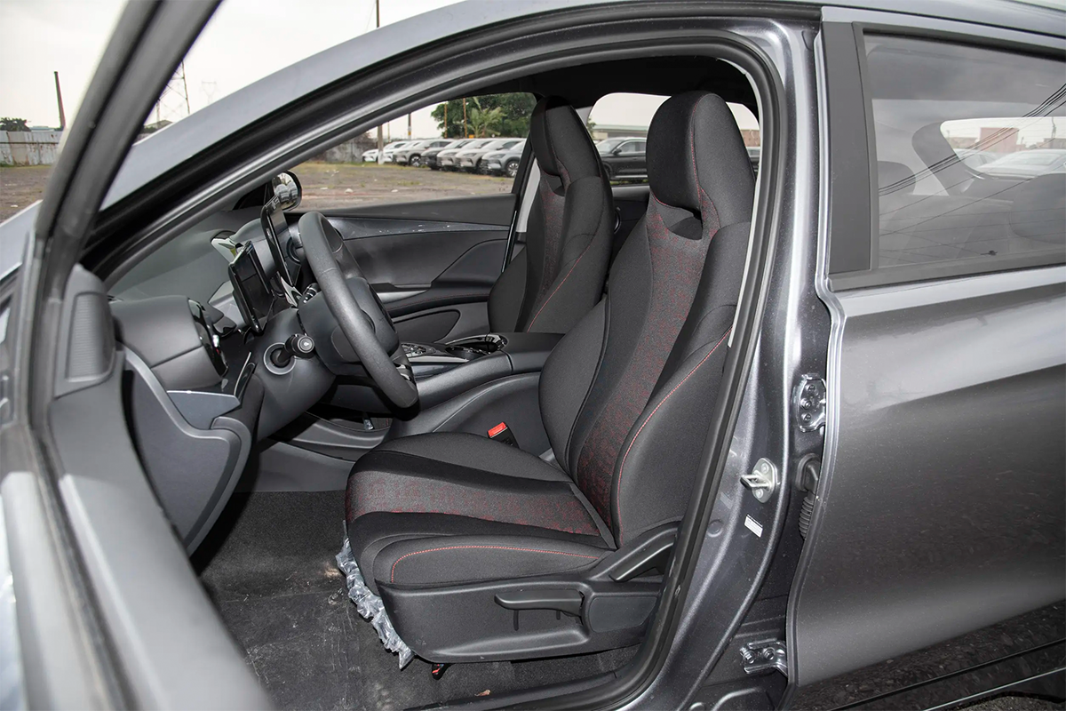 2024 BYD e2 Electric Sedan — BFHC Auto Export