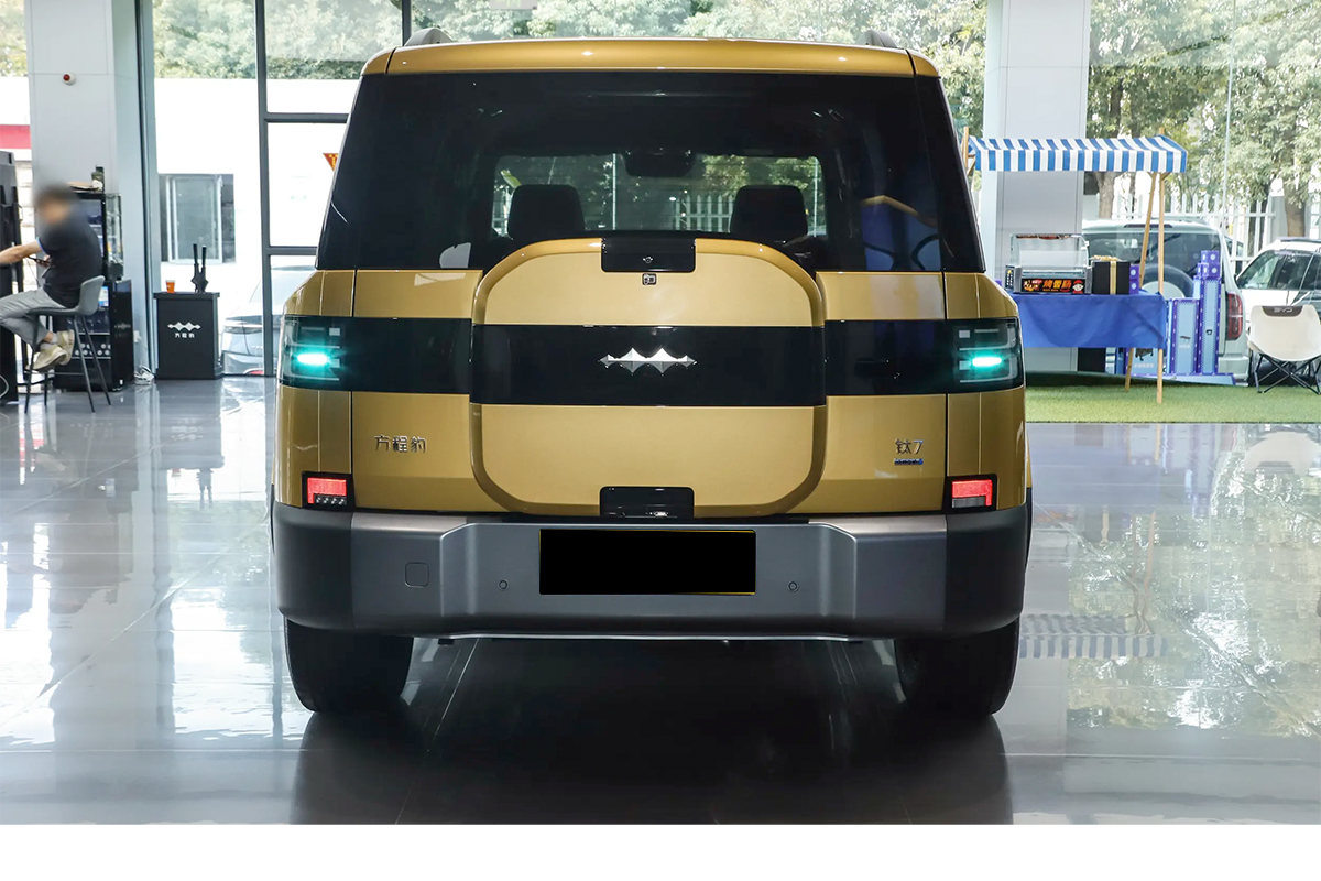 2025 Leopard Tai7 Hybrid Car — BFHC Auto Export