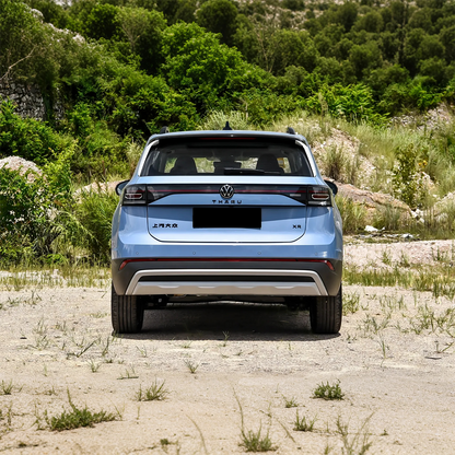 Tharu Gasoline Car Compact SUV