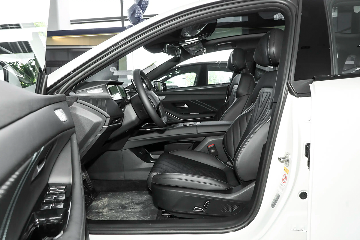 2025 Deepal SL03 Hybrid Sedan — BFHC Auto Export