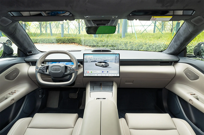 2025 Lynk & co Z10 Electric Sedan