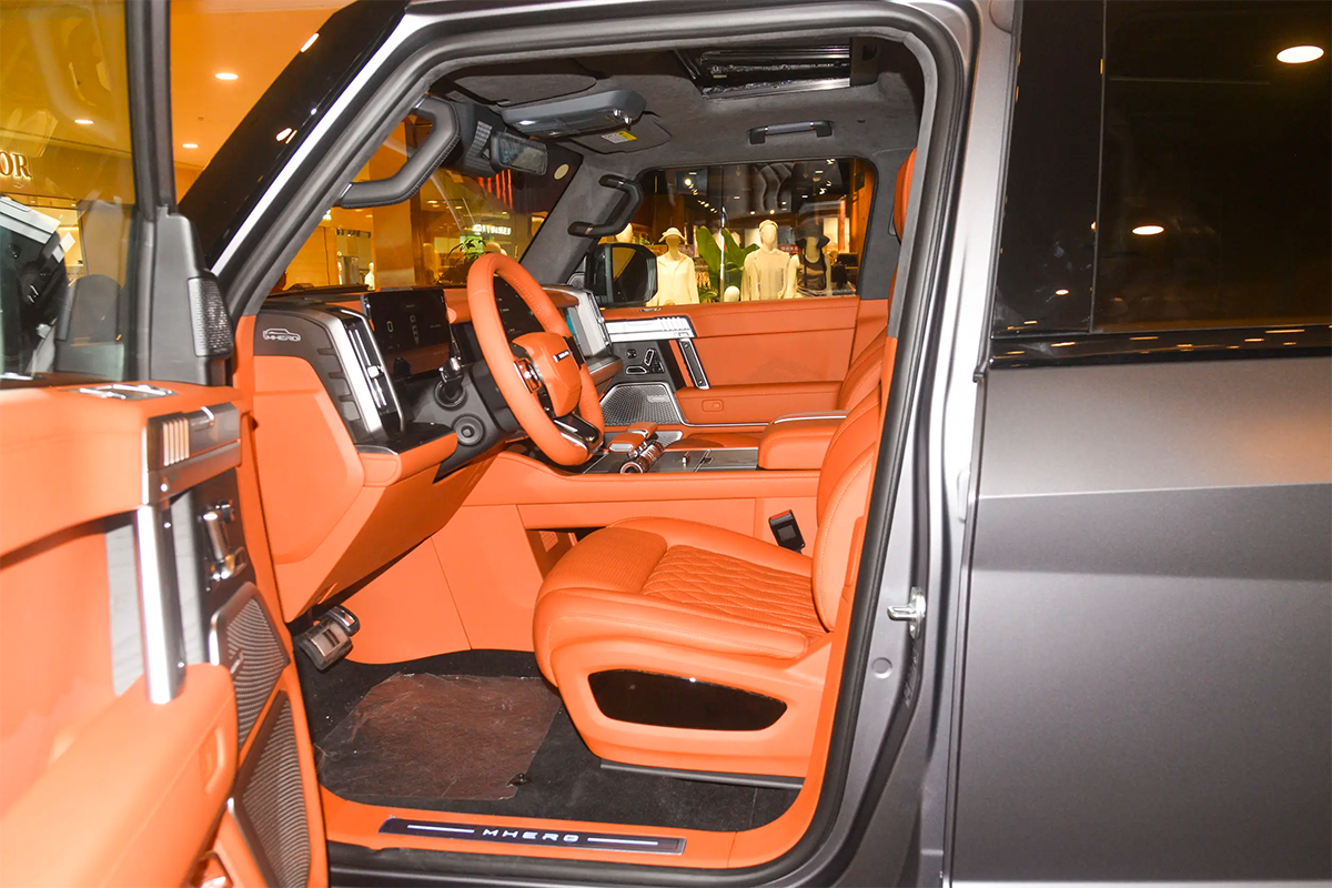2025 Mhero 917 Hybrid SUV — BFHC Auto Export