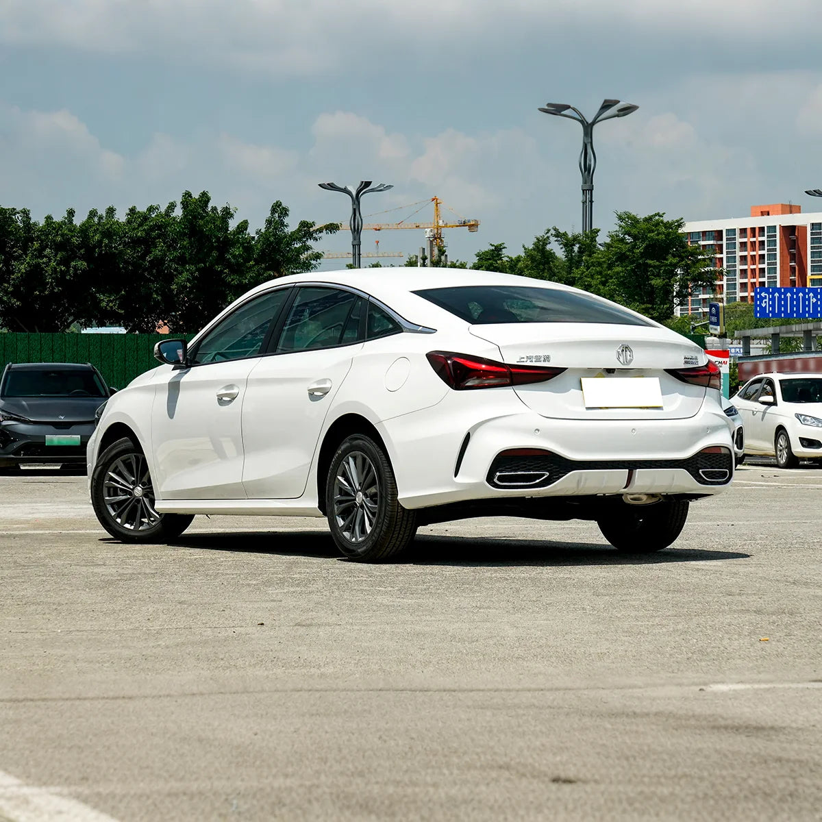 2023 MG5 Sedan — BFHC Auto Export