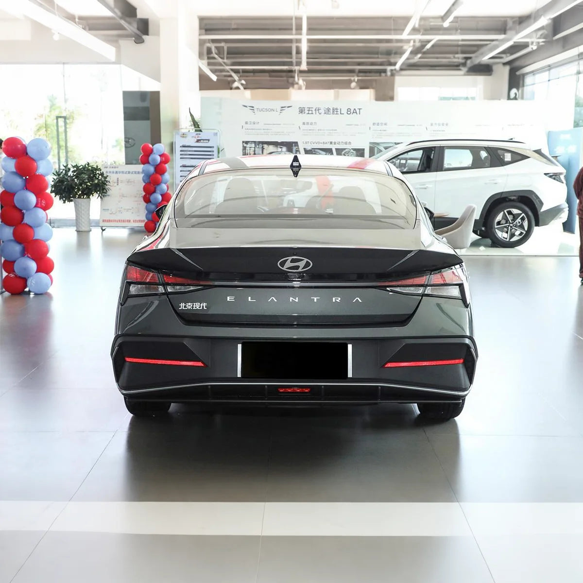 Services d'exportation de berlines Hyundai Elantra