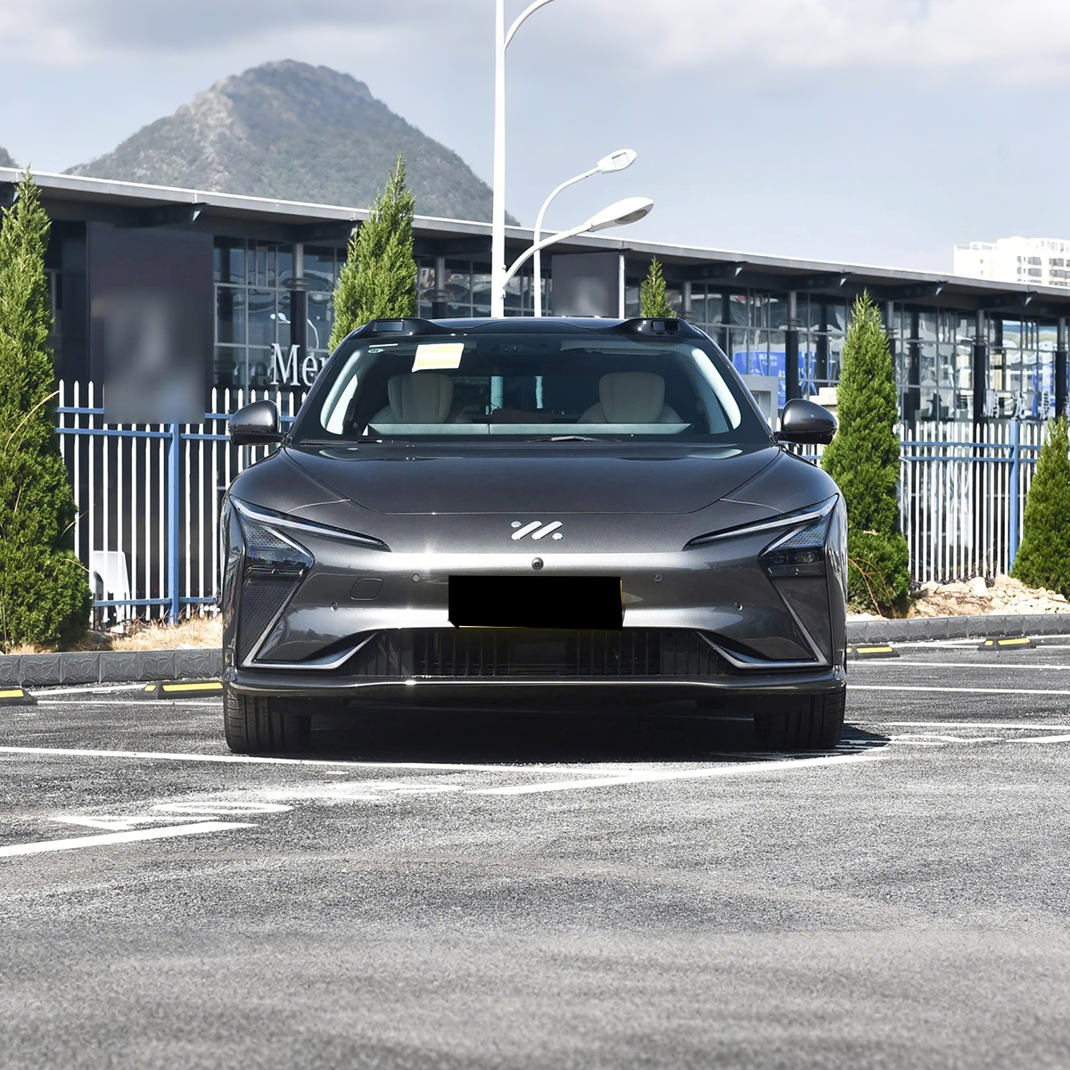 2024 IM L7 Electric Sedan