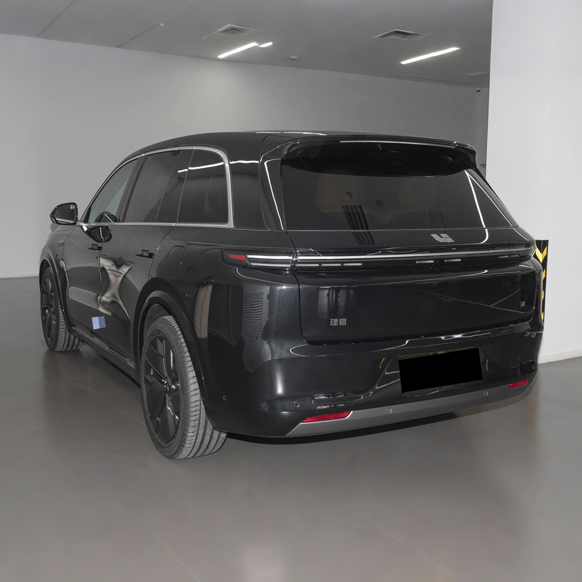 2025 Li Auto L8 Pro - تصدير سيارات BFHC