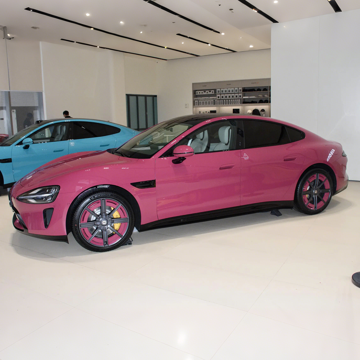 2024 Xiaomi SU7 Electric Sedan