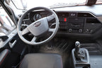 Qingdao  FAW Jiefang JK6 350 HP 4x2 Tractor Truck (457 Axle)