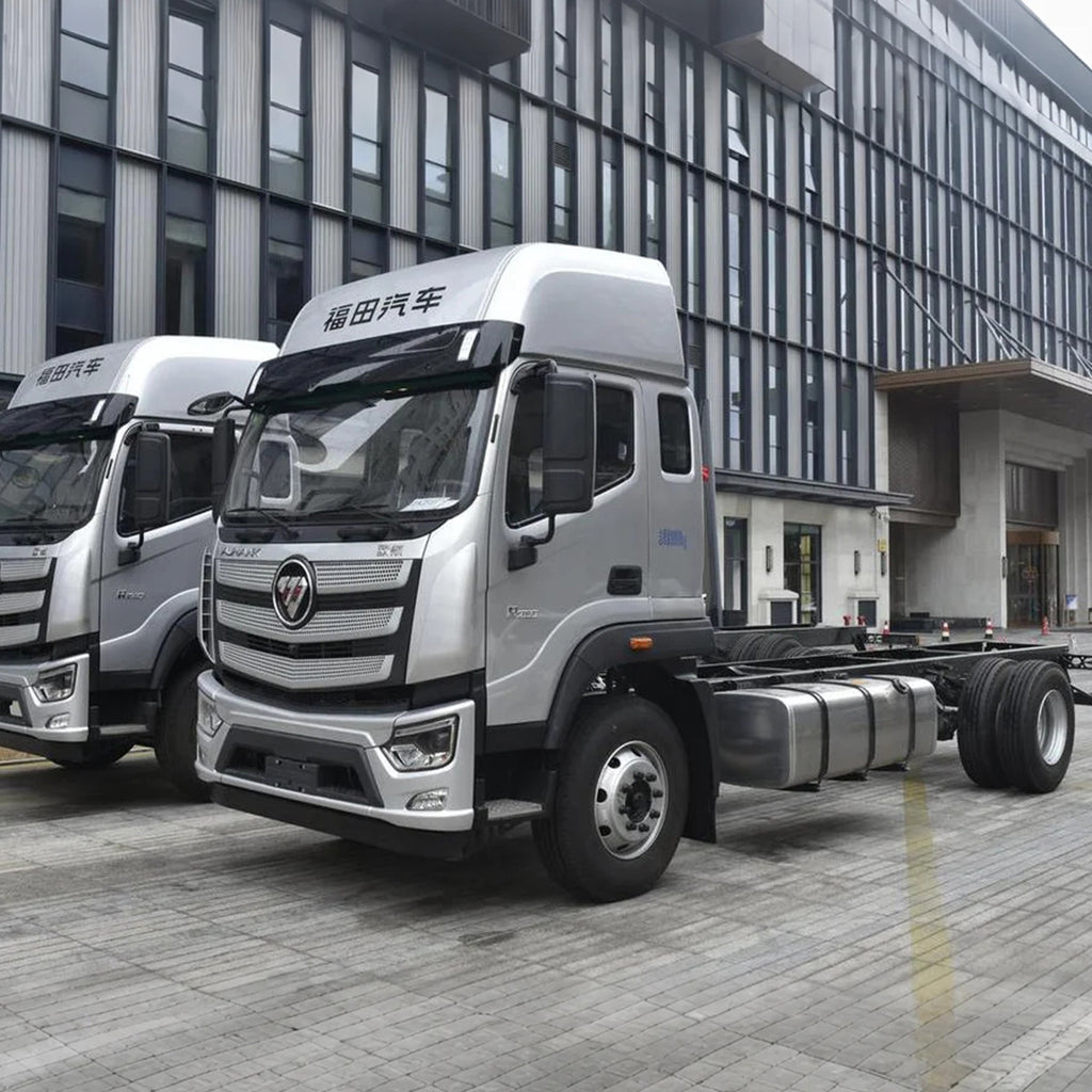 Foton Eurocargo R Series 240 hp 4x2 8.6-meter box truck