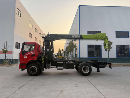 Premium Grade Dongfeng 8 Ton Diesel Truck with Crane Produced by Chinese Factory Newest Style Quality Certified Customizable