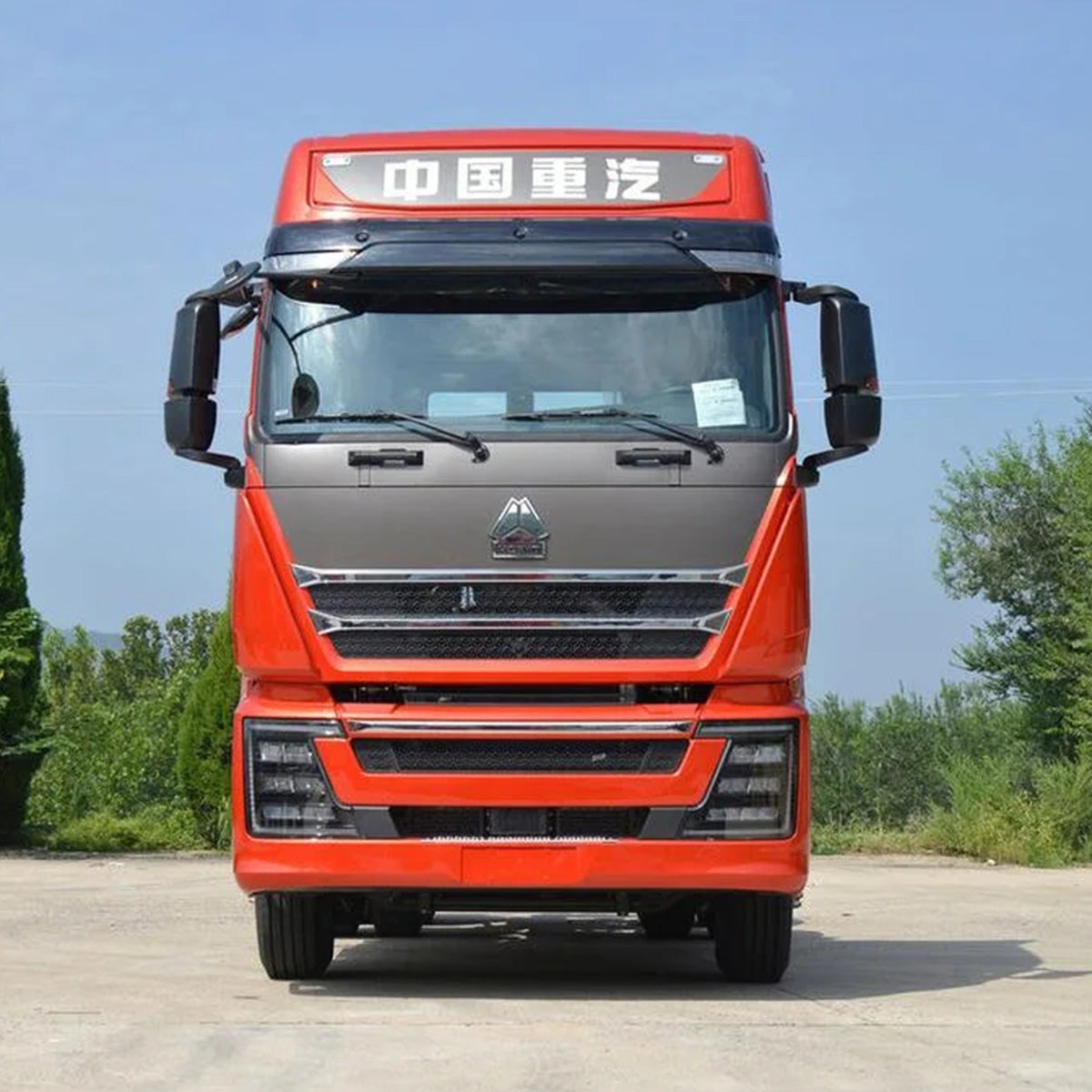 Sinotruk HOWO TH7 Heavy-Duty Truck, 540 HP, 6×4 Tractor (China VI)