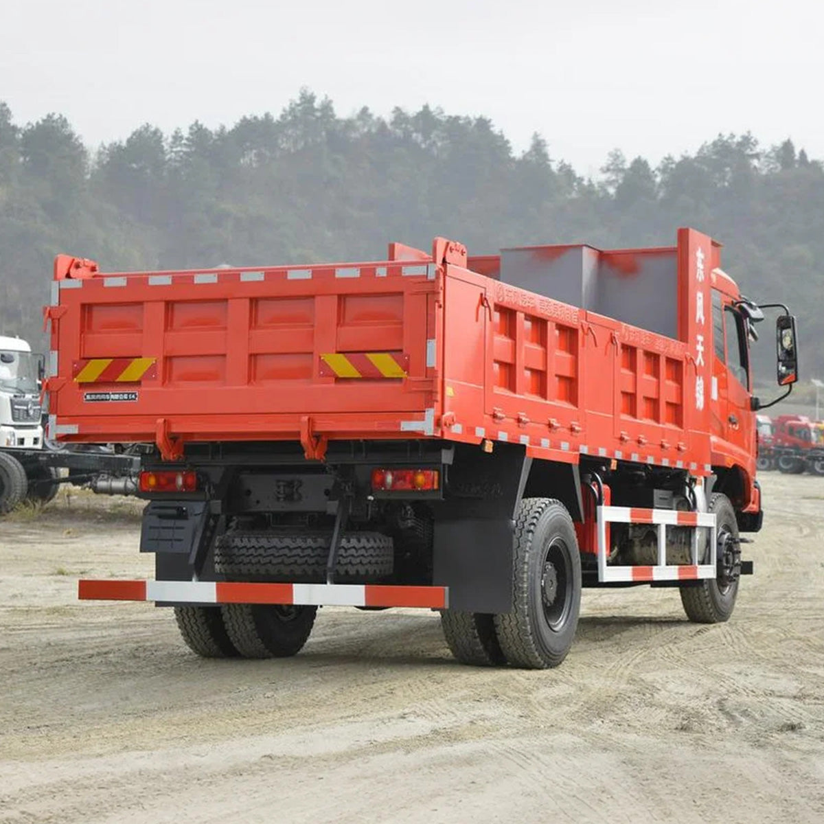 Dongfeng Vr 4X2 270HP Used Dump Truck 4.8m Commercial Vehicle for Export